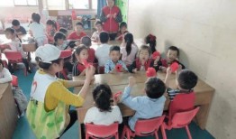 《妈咪》在线观看,温情演绎母爱如山，感人至深的家庭故事